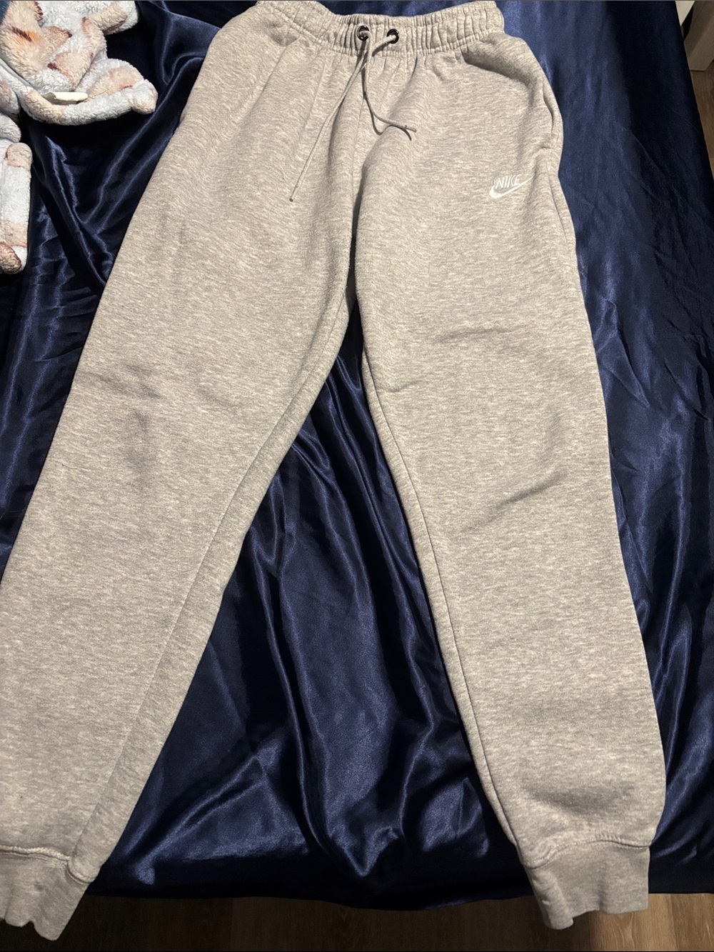 Nike Women Light Gray Fleece Joggers